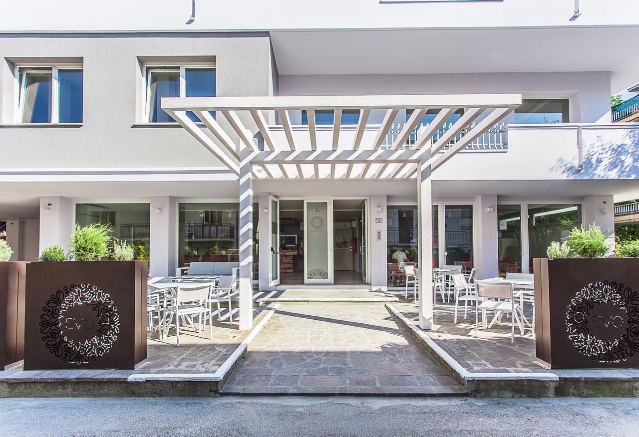 Evo Boutique Hotel & Spa Bellaria-Igea Marina Bagian luar foto
