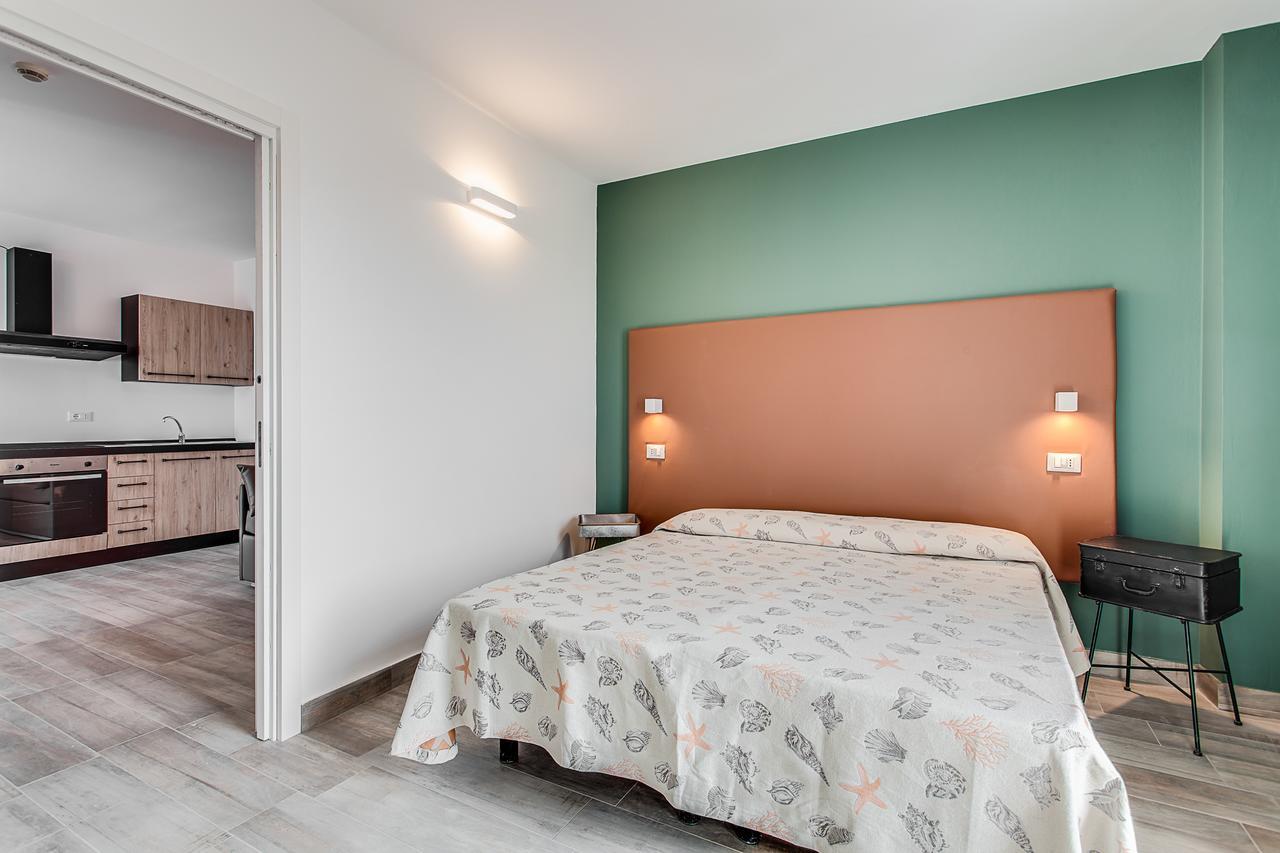 Evo Boutique Hotel & Spa Bellaria-Igea Marina Bagian luar foto